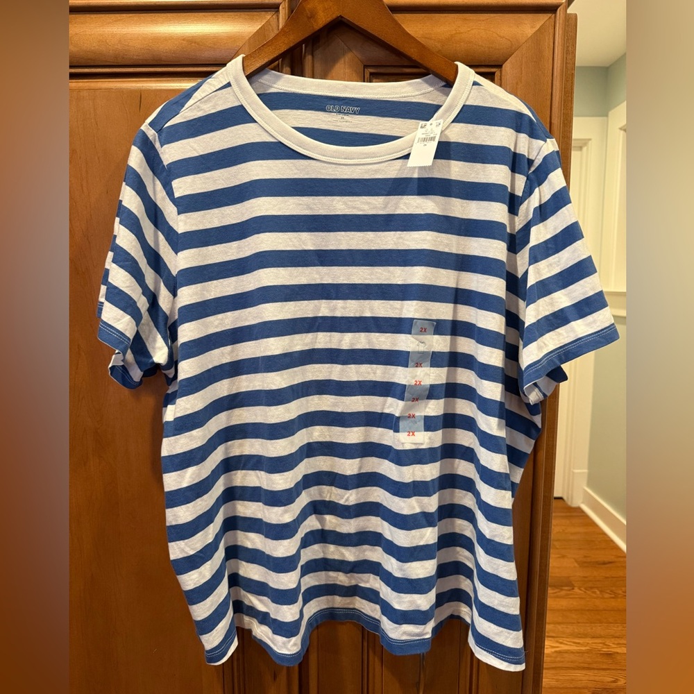 Old Navy Blue and White Striped women’s cotton Tee size 2X NWT